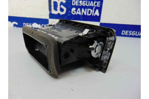 5FJ820902 REJILLA AIREADORA SEAT TARRACO (KN2)