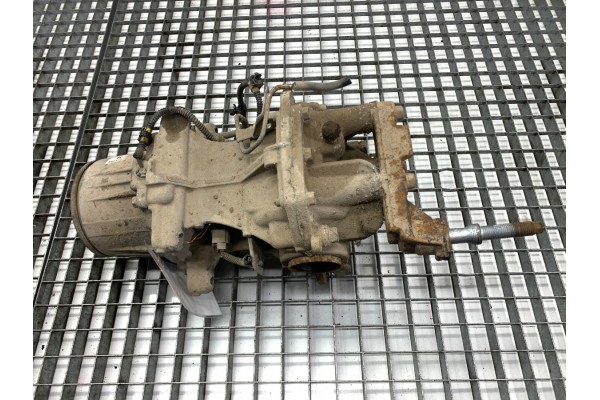 BRIDGE DYFER REAR MAZDA CX 9 2 5 250KM SUV Engine type gasoline