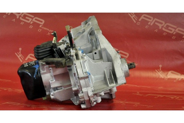 JR5380 Dacia Duster Lift I 1 6 gearbox Engine type diesel