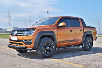 Estribos laterales modelo X para Volkswagen Amarok 2010-2022
