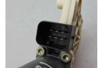 A2118202442 MOTOR ELEVALUNAS TRASERO DERECHO MERCEDES-BENZ CLASE E (BM 211) BERLINA