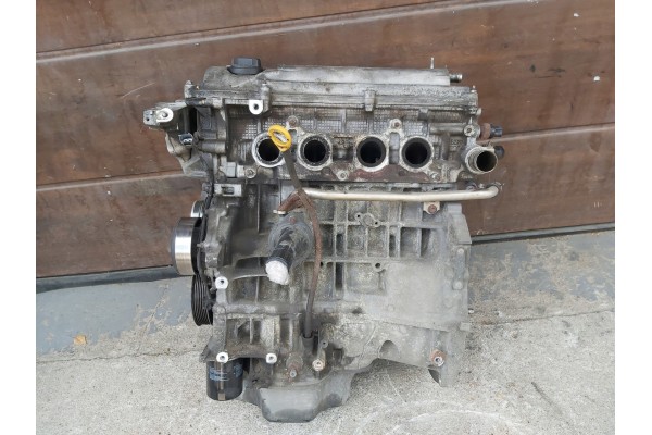 Toyota Rav4 II III Camry USA engine 2 4 vvti 2AZ FE Post Catalog number of the part 2AZ FE