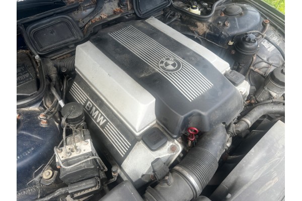 COMPLETE MOTOR POST MOTOR M62B44 M62 BMW E38 E39 740i Catalog number of the part KOMPLETNY SILNIK SLUPEK MOTOR M62B44 M62 BMW E3