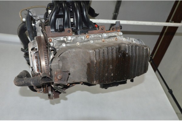 Engine Fiat Stilo Bravo II Grande Punto 1 4 16V 90 HP COMPLETE 192B2000 Engine type diesel