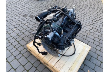 NEW Complete Engine Mercedes 270910