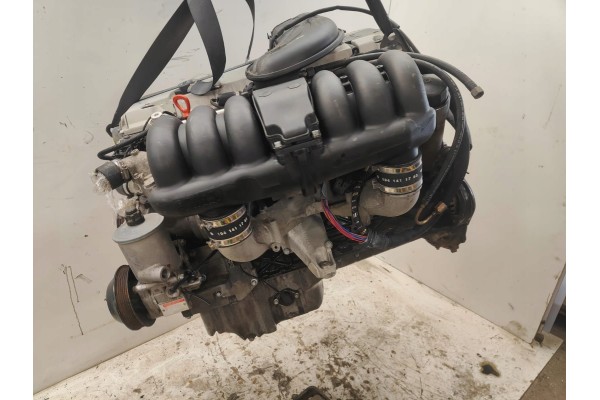 Mercedes ENGINE 3 2 petrol om104 r129 complete as pictured Part manufacturer Mercedes Benz OE
