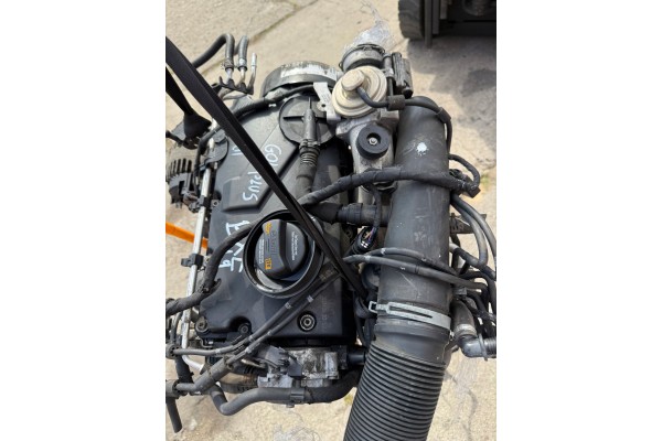 Motor Completo Golf V Plus 1.9 BXE 2005