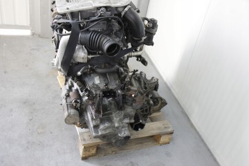 Injection motor 4 pins gearbox Nissan X trail 2 2 dci t30 136 Catalog number of the part x trail T30 YD22ddti x trail kompletny 