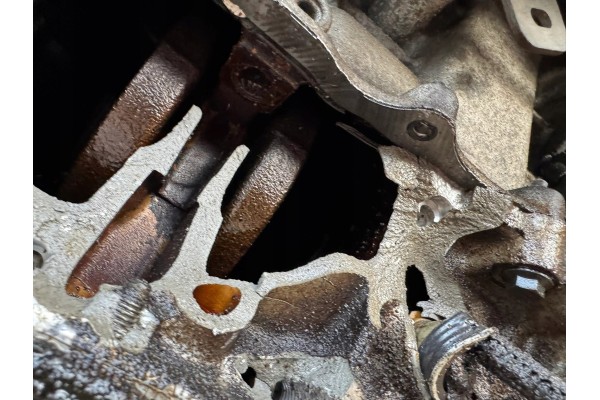 ENGINE MINI COOPER R56 N16B16A 1 6 B VTI 16V Engine type petrol