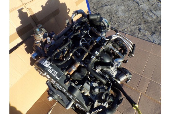 Motor completo VW CRAFTER 2.0 TDI CKT 2015 con aire acondicionado, 239