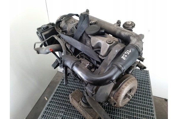 ENGINE VOLVO V70 AND D5252T 2 5 TDI Catalog number of the part D5252T