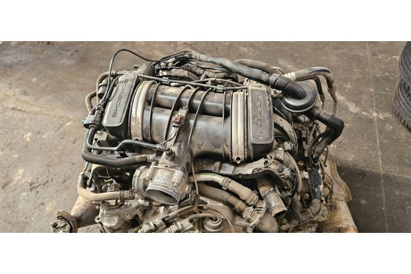 Porsche Cayman 981 2016 Engine ma122c 2 7 50 thousand Engine type petrol