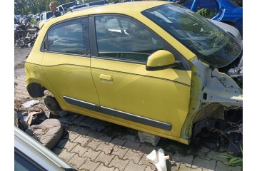 Renault Twingo III engine burning super condition 1 0 SCE H4DA400 0 9 Tarnow Car type 4x4 SUV passenger cars