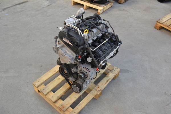 ENGINE VW Golf VII MK7 1 4 TSI 125HP 42tys km CPV CPVB e Golf F V Engine type petrol