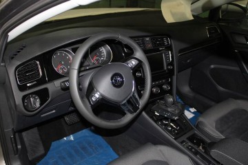 ENGINE VW GOLF VII 7 1 4 TSI CHPA CHP 306528 BARE POST NEW Engine type petrol