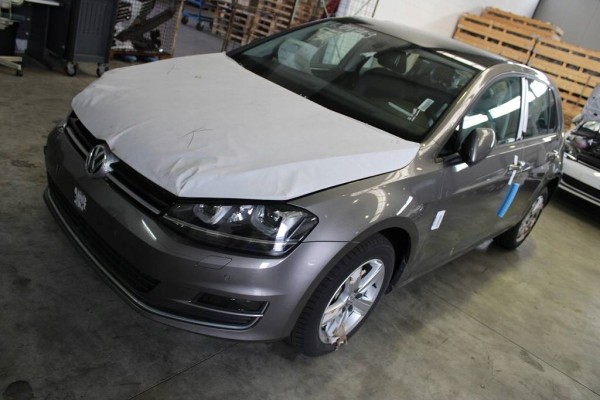 ENGINE VW GOLF VII 7 1 4 TSI CHPA CHP 306528 BARE POST NEW Quality of parts according to GVO Q original with factory logo OEM OE