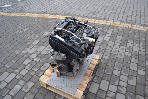 VW 2 0 TDI 190HP COMPLETE ENGINE Skoda Super DFC 131tys km Passat 2016