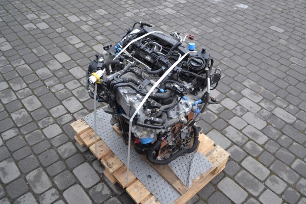 VW 2 0 TDI 190HP COMPLETE ENGINE Skoda Super DFC 131tys km Passat 2016 Car type passenger cars