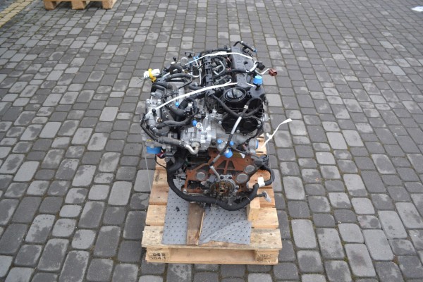 VW 2 0 TDI 190HP COMPLETE ENGINE Skoda Super DFC 131tys km Passat 2016 Engine type diesel