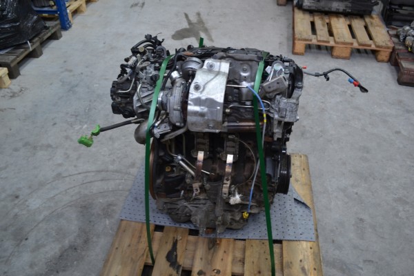 ENGINE KPL Renault Laguna III 2 0 DCI 173HP M9R815 193tys km 2012r F V Catalog number of the part M9R 815