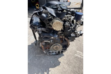 Engine 2 3 DCI MASTER III M9T 702 bi turbo set Catalog number of the part M9T706 M9T 706