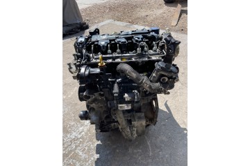 Engine 2 3 DCI MASTER III M9T 702 bi turbo set Catalog number of the original M9T 706