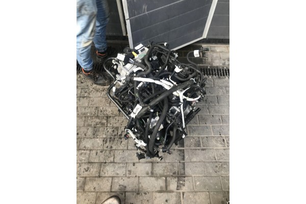 ENGINE COMPLETE B7DC FOCUS IV MK4 ACTIVE 18 1 0 ECOBOOST Quality of parts according to GVO O original with manufacturer s logo O