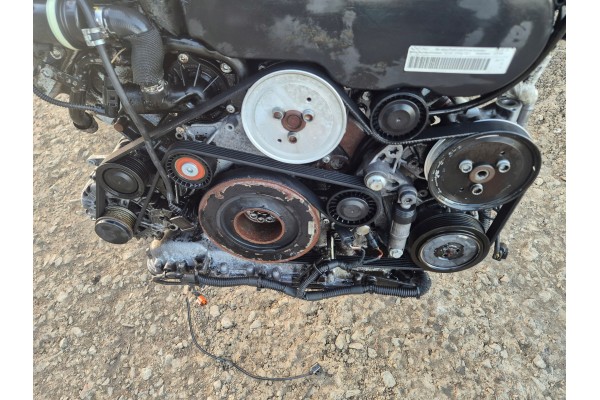 AUDI Q5 8R A4 B8 A5 ENGINE POST CCW CCWA 3 0 TDI Catalog number of the part AUDI Q5 8R A4 A5 SILNIK SLUPEK CCW 3 0