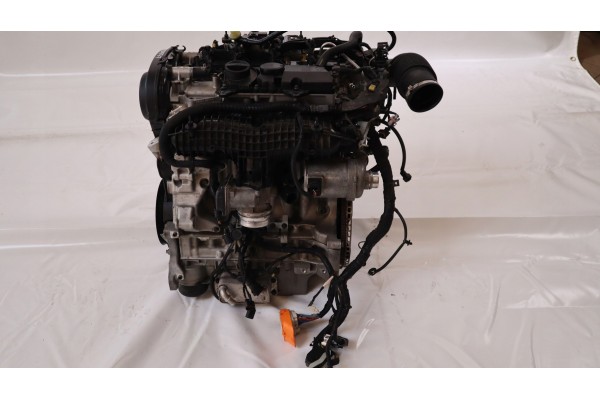 VOLVO XC40 2 0 T4 ENGINE B4204T47 Catalog number of the part 69ACM69
