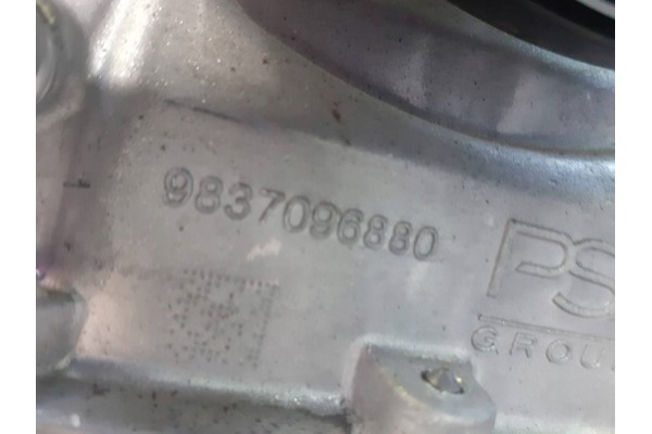 Motor Peugeot 5008 III 2024 1.2 PureTech 10XR00 HN09