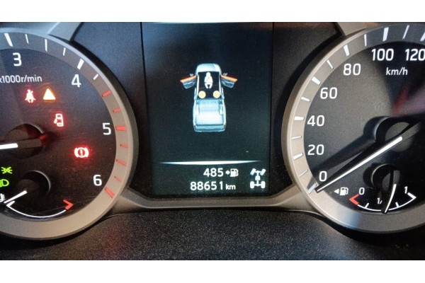 Motor Nissan Navara 2.3 dCi YS23F282 Kilometraje 69525 HP Estado Bueno