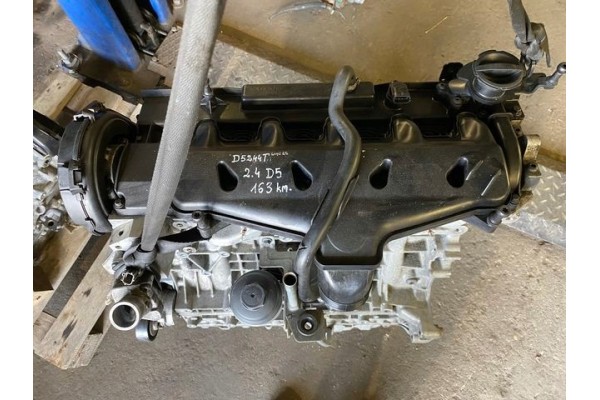 VOLVO V70 III D5244T 2 4 D5 163KM ENGINE Part manufacturer Volvo OE