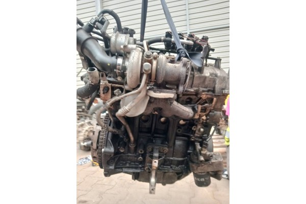 Complete engine Renault Clio III IV Modus 1 2 TCE 103 HP D4F 786 Engine type petrol