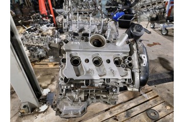 Audi Q7 4M CRE Engine Engine type petrol