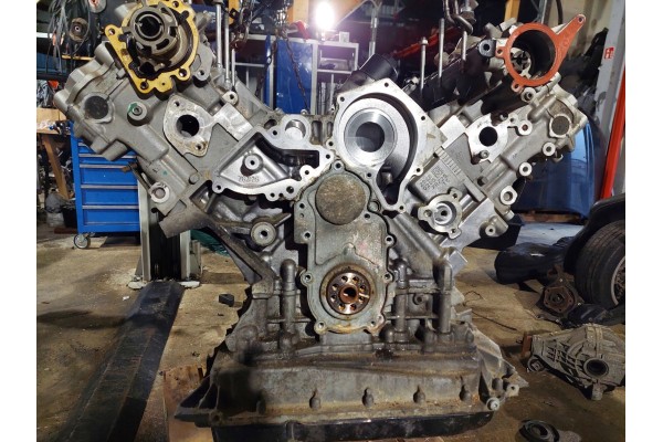 Motor Audi Q7 4M CRE