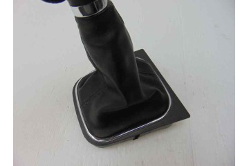  POMO PALANCA CAMBIO VOLKSWAGEN SCIROCCO (137) 2.0 TDI (103kW) BlueMotion 2011 186765 VOLKSWAGEN - 1