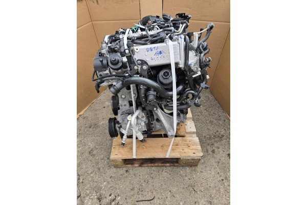 ENGINE COMPLETE DETA 2 0 TDI AUDI A4 A5 NO MAG 450553 Car type passenger cars