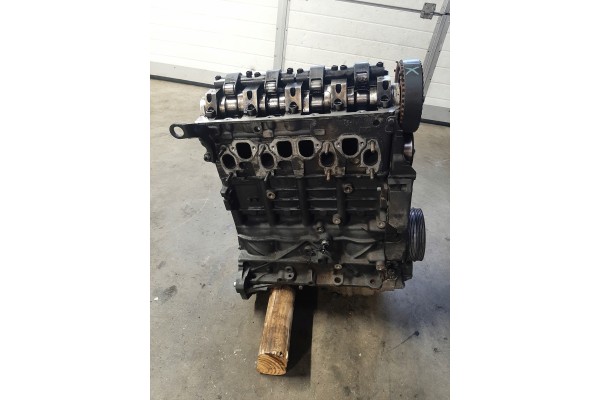AUDI A4 B6 2000 DIESEL ENGINE AWX 1 9 TDI 175000KM Part manufacturer Audi OE
