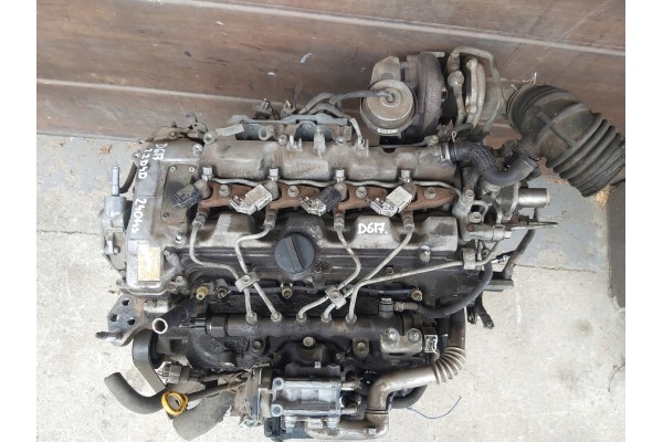 Toyota Rav4 III LIFT Avensis T27 Verso Engine 2 2 D4d 2AD 240tys Catalog number of the part SILNIK 2 2 D 4D