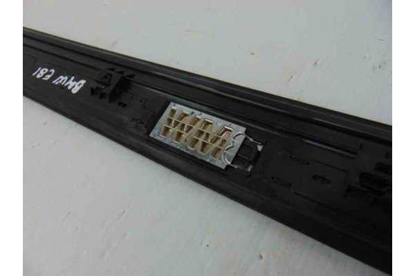 60829010 MOLDURA BMW SERIE 1 BERLINA (E81/E87) 118d 2008 60829010 187301 BMW - 1
