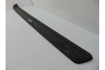 60829010 MOLDURA BMW SERIE 1 BERLINA (E81/E87) 118d 2008 60829010 187301 BMW - 6