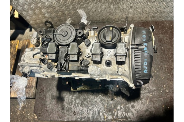 Audi A4 B8 motor 2 0TFSI RR4 Part manufacturer Audi OE