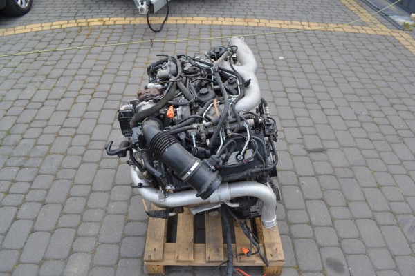 AUDI A4 B8 A5 A6 2 7 TDI CGK COMPLETE ENGINE Packaging status no packaging