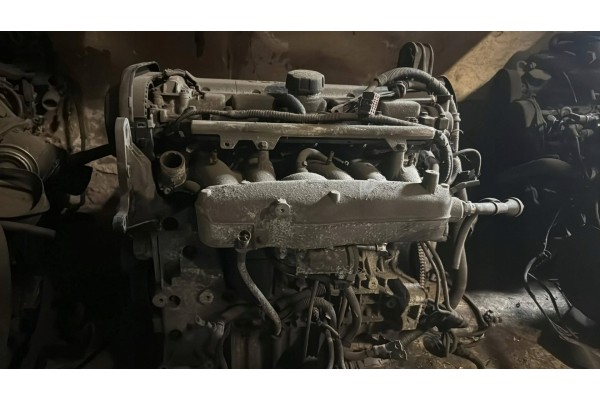 S60 V70 XC70 S80 ENGINE COMPLETE B5204T5 Part manufacturer Volvo OE