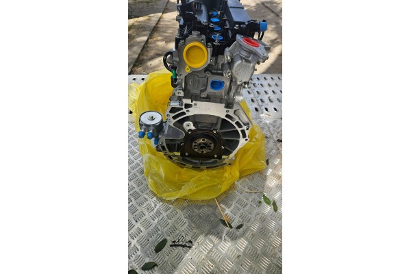 RANGE ROVER EVOQUE DISCOVERY SPORT 2 0 TURBO L4 LR087710 ENGINE Engine type petrol