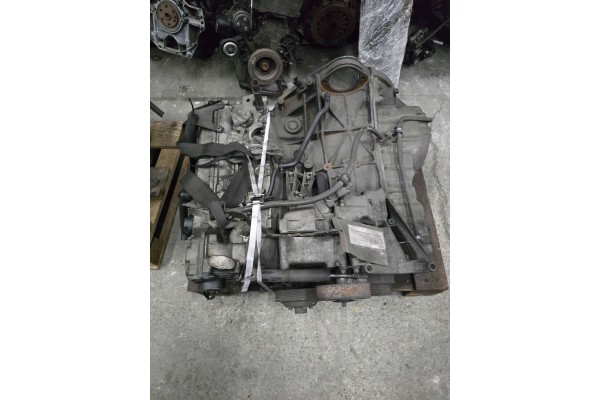 Mercedes Benz C class W202 engine M111 Part manufacturer Mercedes Benz OE