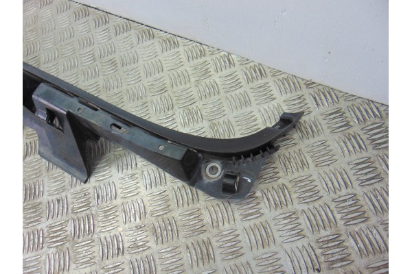 7127720  MOLDURAS TRASERAS BMW SERIE 3 TOURING (E91) 320d 2006 7127720 190144 BMW - 5