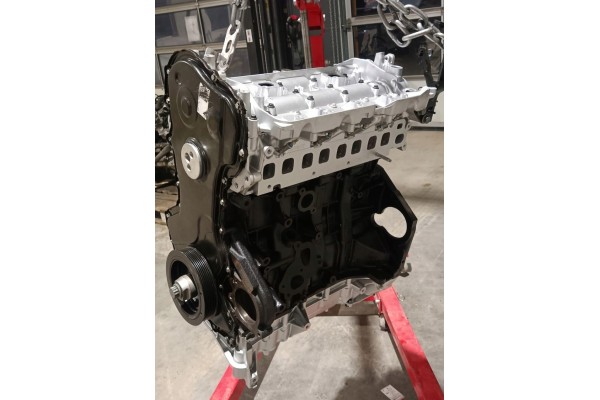 Diesel engine M9R 710 V7 RENAULT Trafic III X82 2 0 dCi 120KM 88kW Part manufacturer Fiat OE