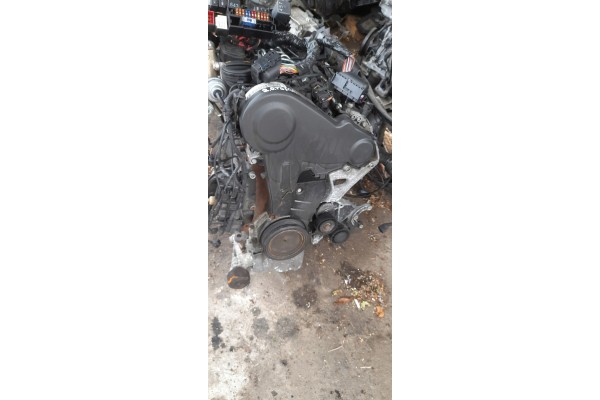 Motor 2.0 TDI Completo Audi A4 B8 CAG