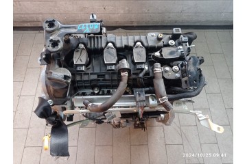 Motor Renault Captur II 1.6 E-TECH H4MC632 con 20 km, como nuevo